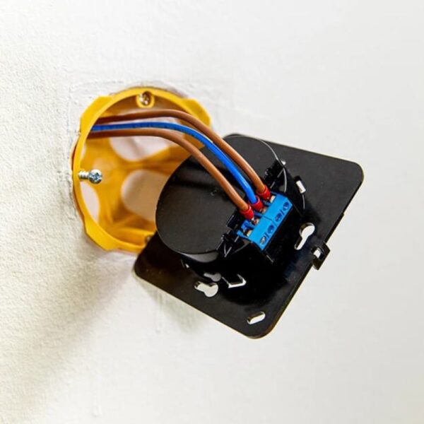 Shelly Wall Display Wi-Fi+Bluetooth villanykapcsoló + színes érintőképernyős vezérlőpanel (fehér)