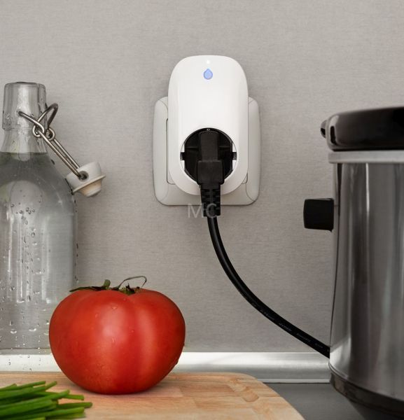 Shelly Plug WiFi-s okoskonnektor, fogyasztásmérővel (16A / 3680W)
