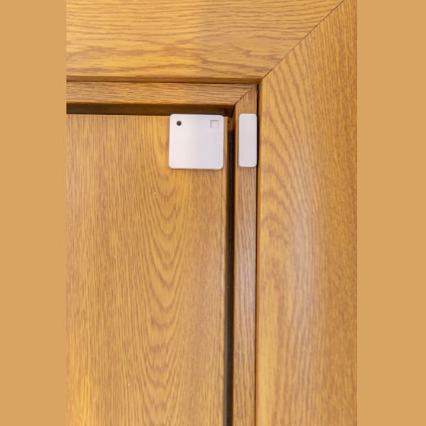xr:d:DAET9Lc4EEE:4065,j:6403386995891819353,t:23062211 Shelly BLU Door Window Sensor, Bluetooth ajtó/ablaknyitás érzékelő, fehér